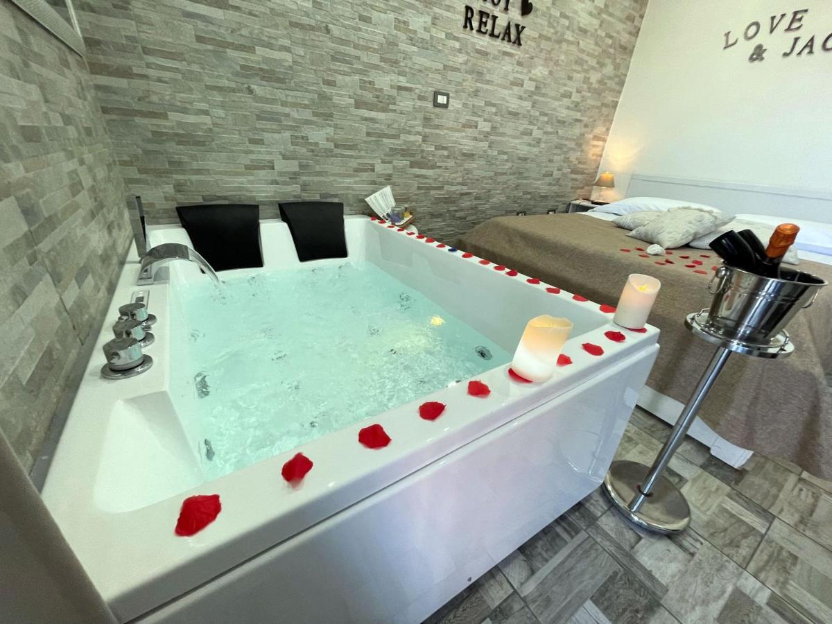 Il Fauno - Suite & Spa Scafati Ngoại thất bức ảnh